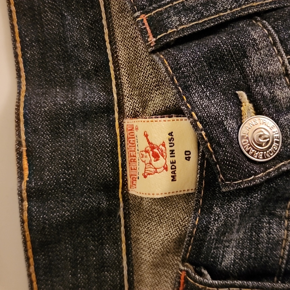 Men's True Religion jeans distressed blue size 40/38